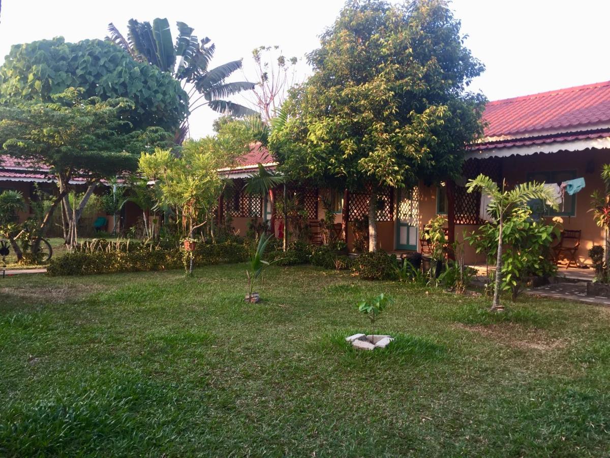 Soluna Guest House Pantai Cenang  Dış mekan fotoğraf
