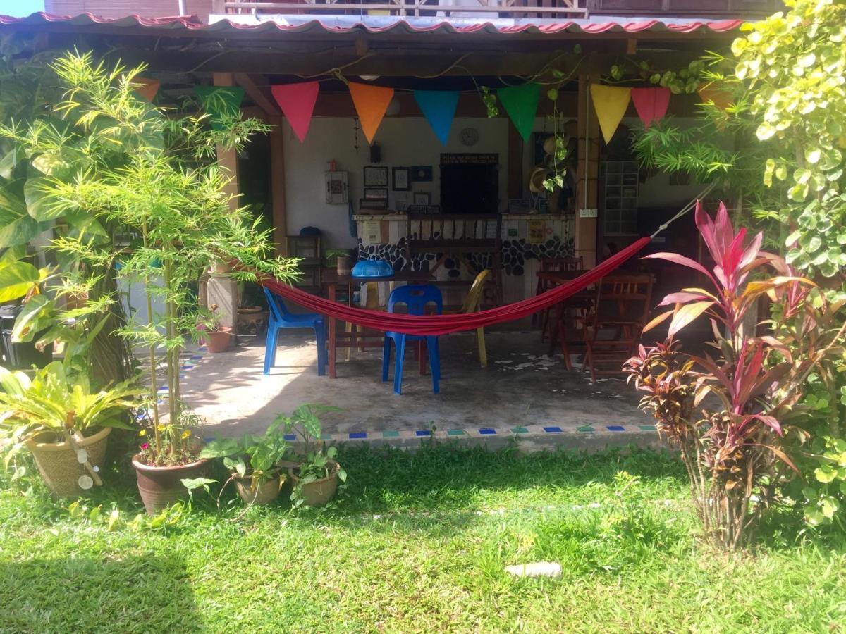 Soluna Guest House Pantai Cenang  Dış mekan fotoğraf